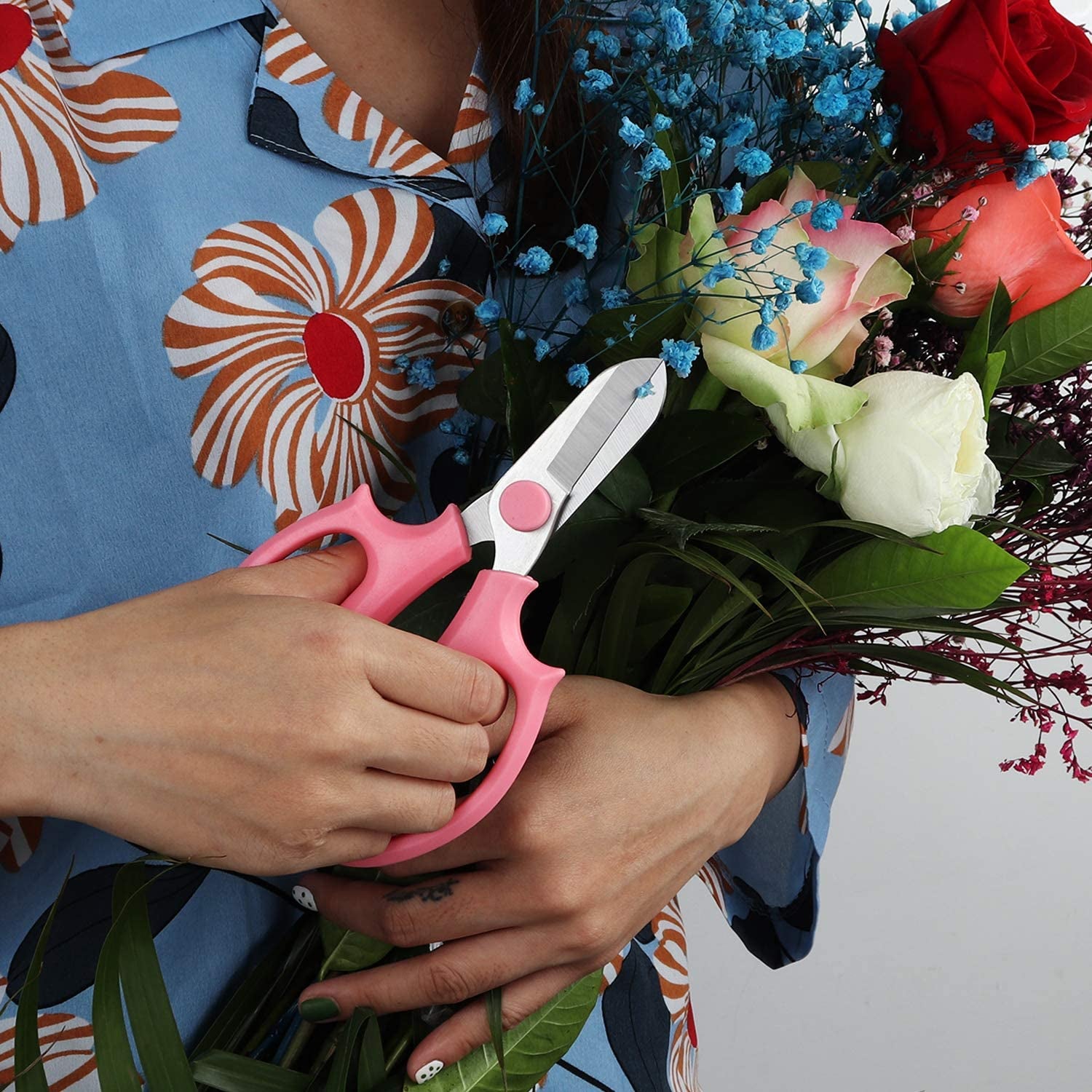 Premium Pink Garden Pruning Shears – Sharp, Comfortable, Professional