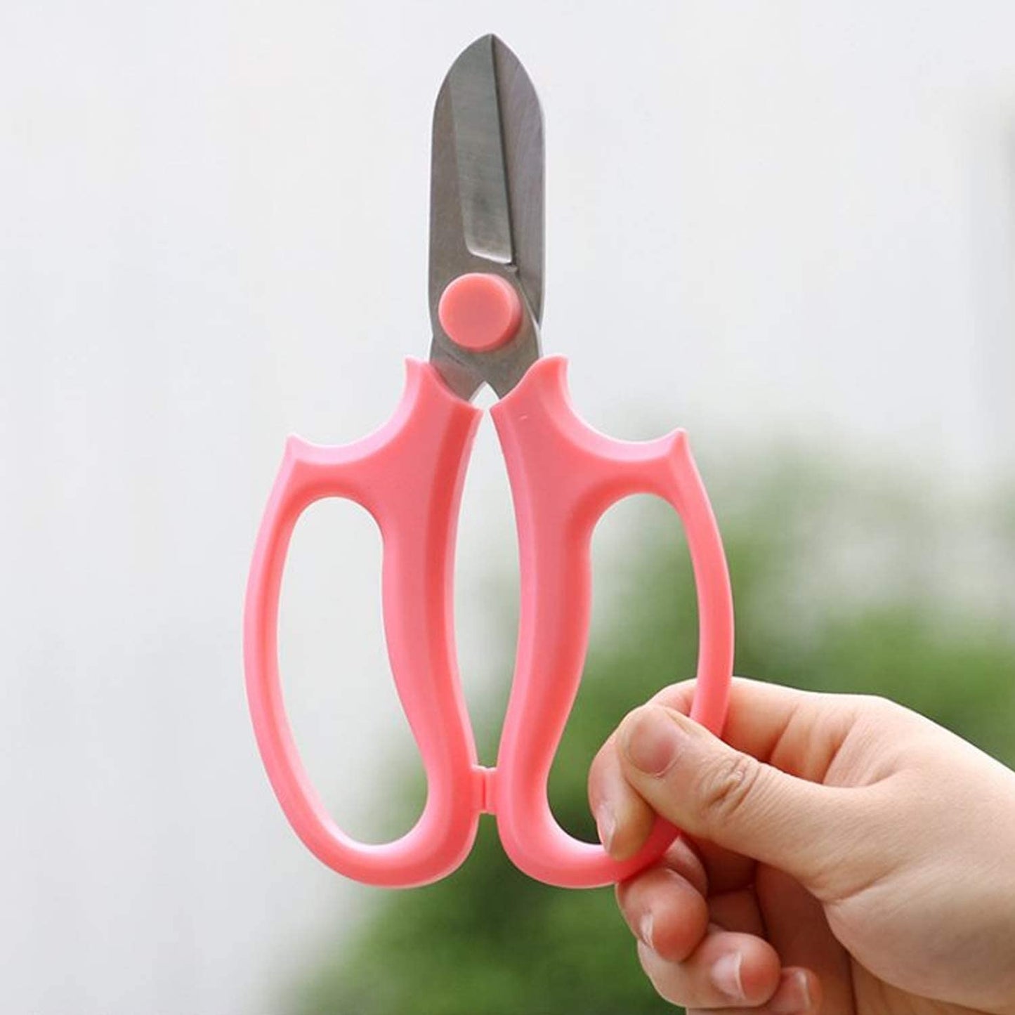 Premium Pink Garden Pruning Shears – Sharp, Comfortable, Professional